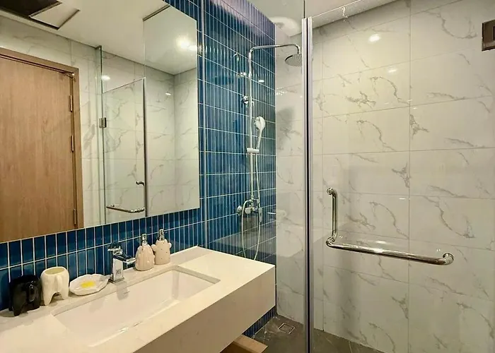 5 Star Icon40 - Mordern Style Apartment *